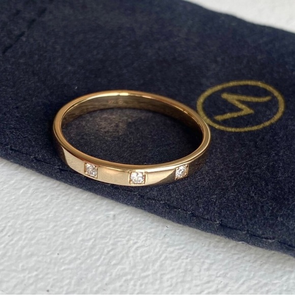 Mejuri 14k Yellow Gold Stackable 3 Diamond Band Cigar Dainty Sz 10 - Picture 2 of 6